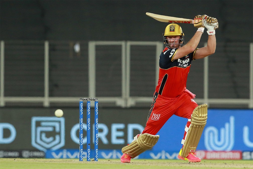 डिविलियर्स की धुआंधार बल्लेबाजी, रायल चैलेंजर्स बेंगलुरु की जीत