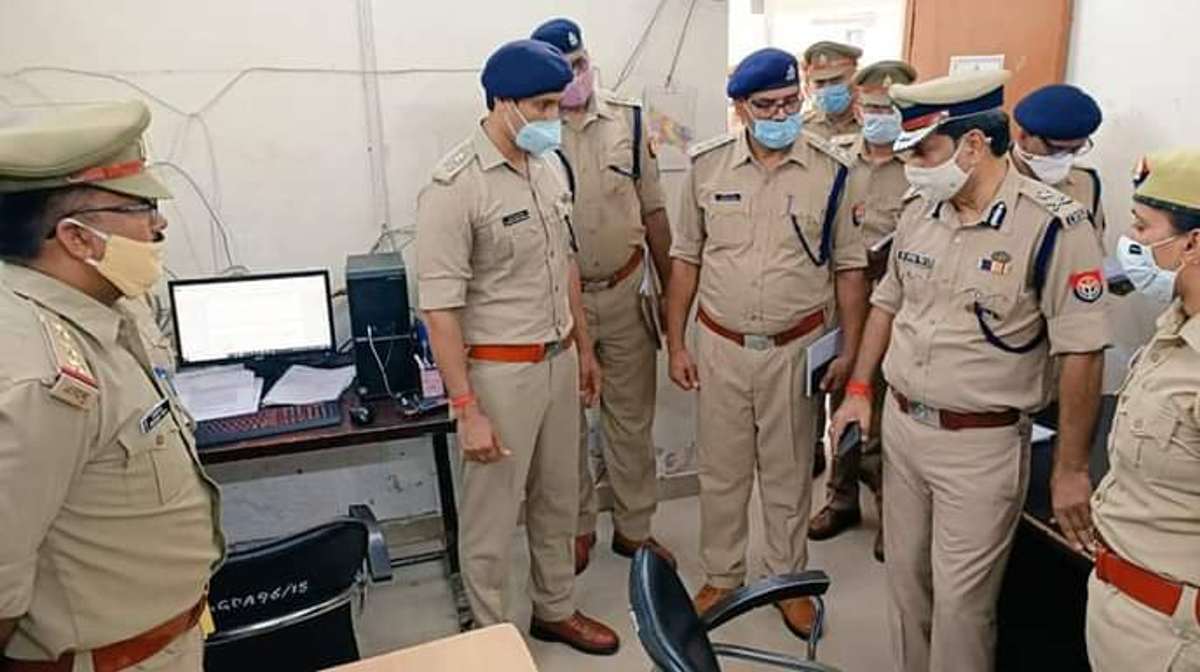 पुलिस महानिरीक्षक डॉ. राकेश सिंह ने पुलिस कार्यालय गोंडा का किया वार्षिक निरीक्षण