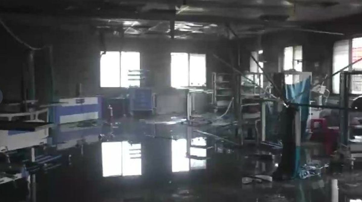 Ahmednagar District Hospital fire 10 corona patients died