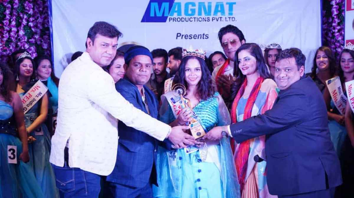 प्रभा उपाध्याय ने मिसेज इंडिया ग्लोबल 2021 का खिताब जीतकर बढ़ाया जिले का मान