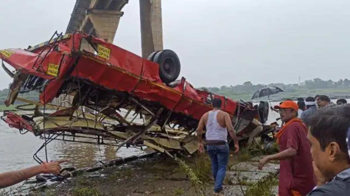 Dhar Bus Accident