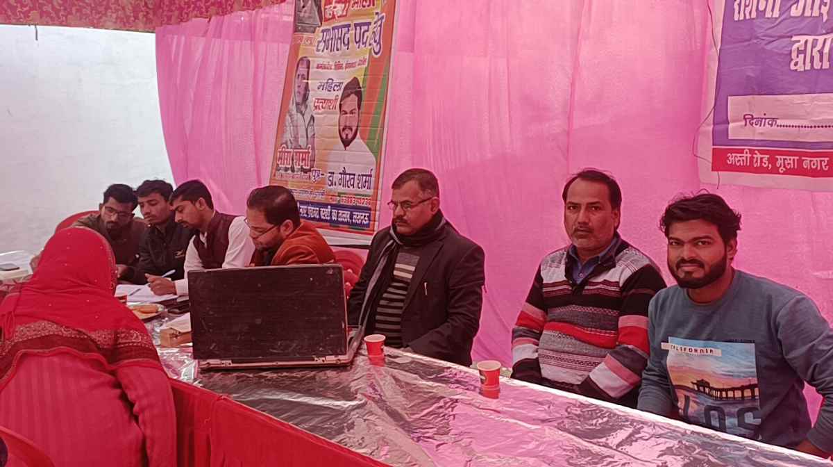 Lucknow News: भौली गांव में निशुल्क नेत्र शिविर का आयोजन