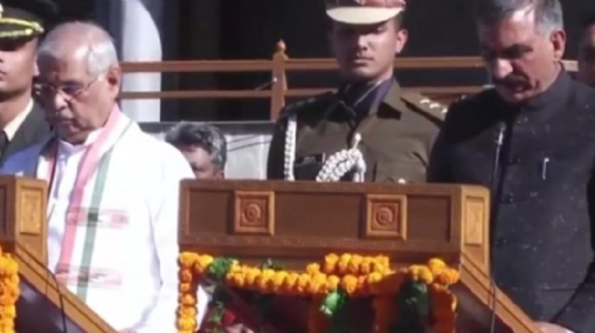 Himachal CM: सुखविंदर सिंह सुक्खू ने 15वें मुख्यमंत्री के रूप में ली शपथ