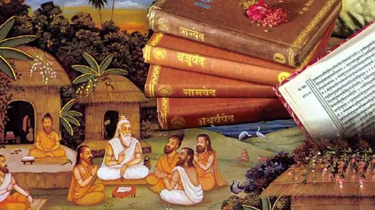 Dharma Gyan: चार वेद का महत्व, जानें किस वेद में क्या है