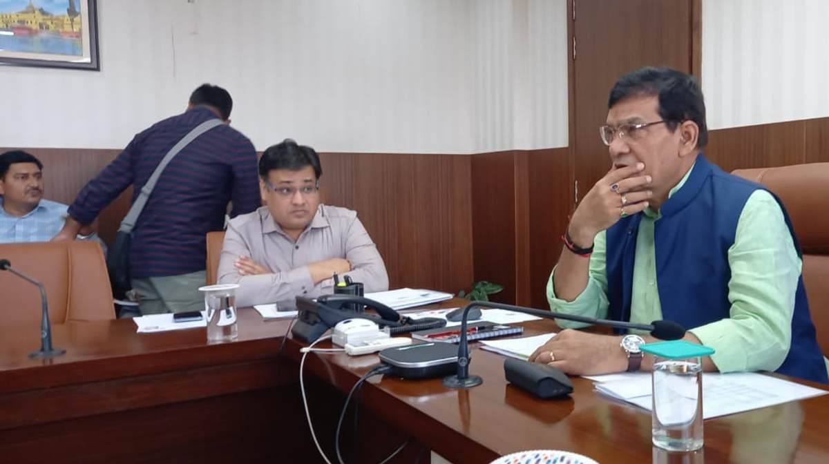 Lucknow: नगरीय निकायों में ‘स्वच्छता जनादेश सर्वेक्षण-2023’ अभियान का शुभारंभ