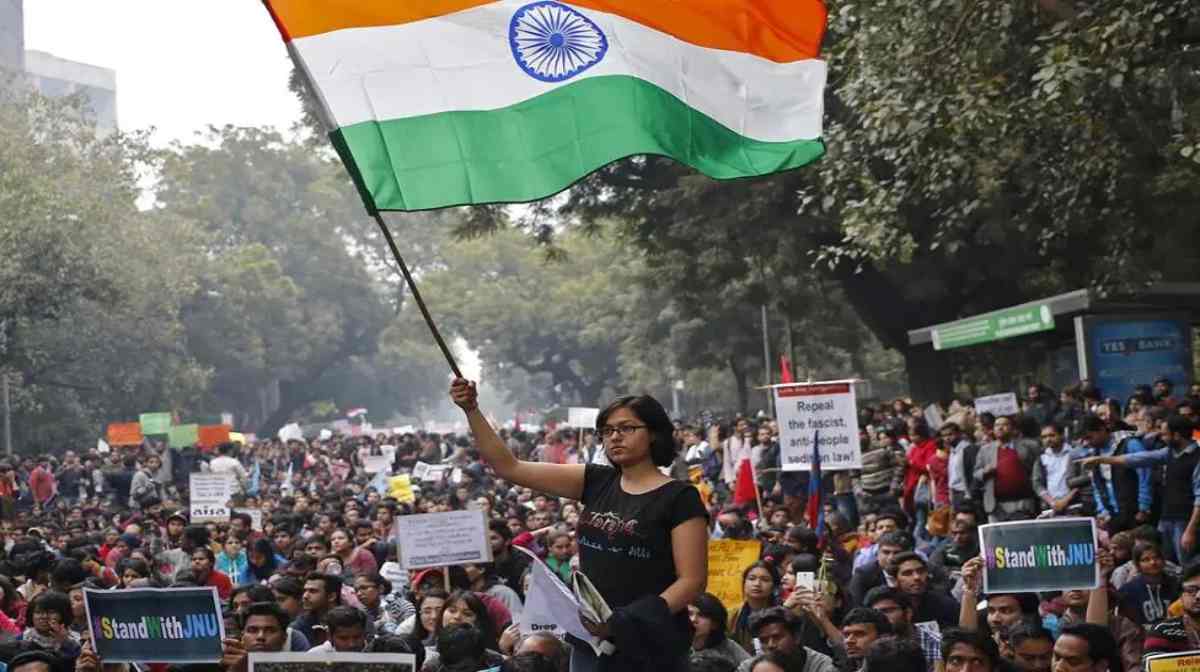 Indian democracy: लोकतन्त्र और जनाक्रोश