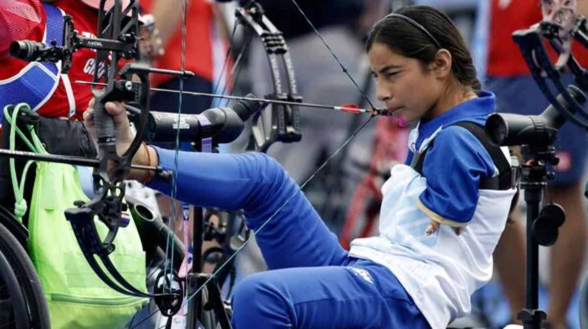 Athletics Paralympics: शीतल ने बिना हाथों के लगाया ‘अर्जुन’ जैसा निशाना, देखें रोचक वीडियो