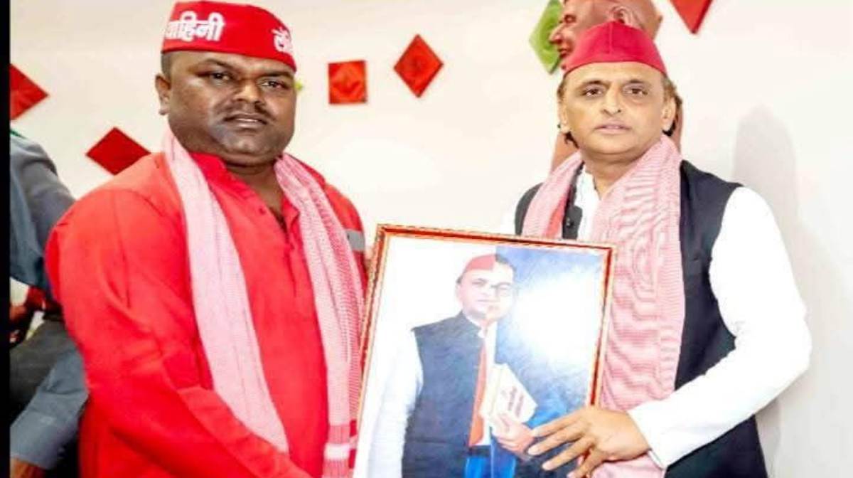 Half of Akhilesh face completely insulted Baba Saheb
