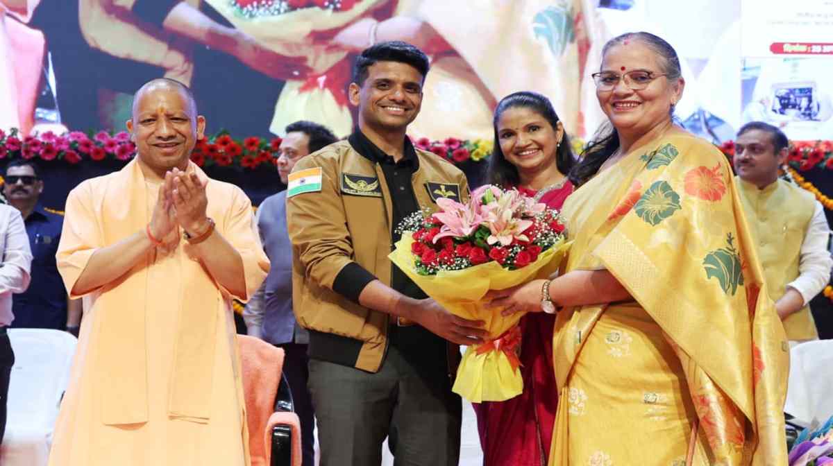 shubhanshu shukla honoured
