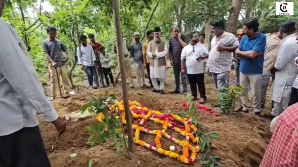 खंडवा का खुलासा: कब्रिस्तान में महिलाओं की कब्रों के साथ घिनौनी छेड़छाड़, CCTV में दिखे नग्न युवक