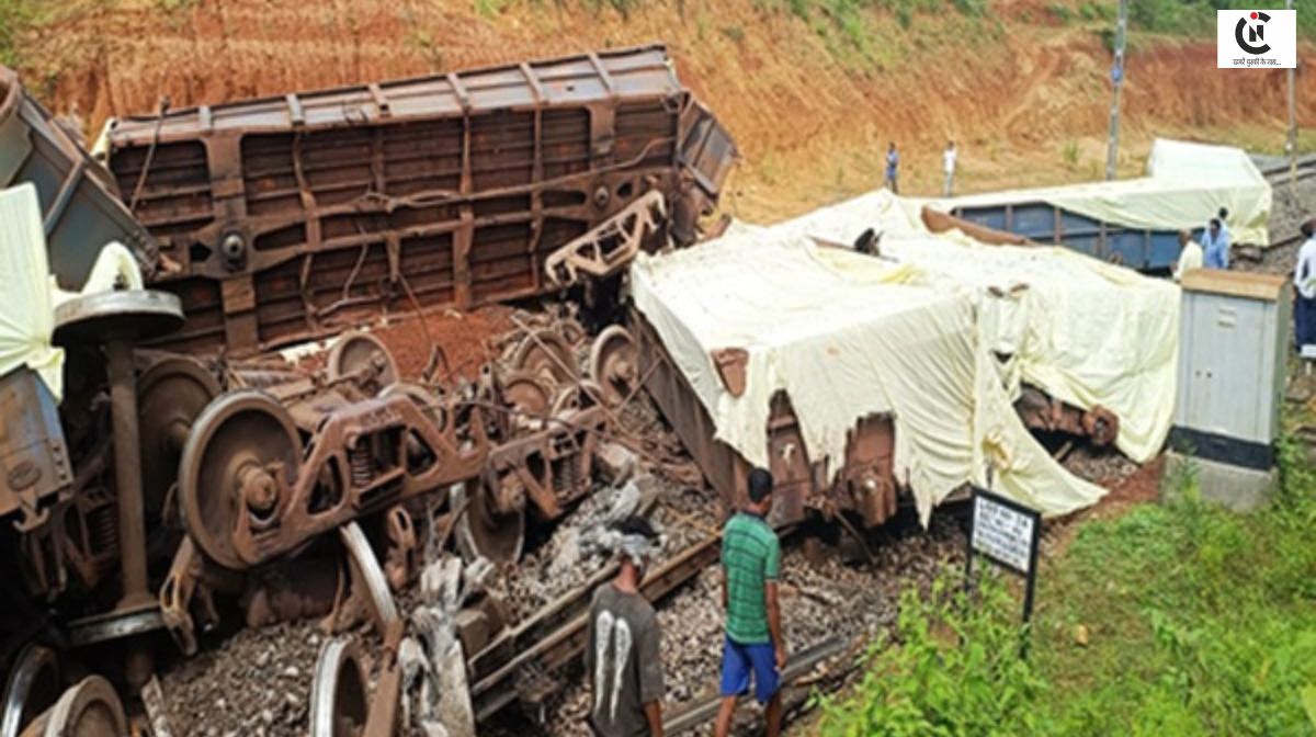 मालगाड़ी के 10 डिब्बे पटरी से उतरे, राउरकेला-हटिया रेलखंड पर ट्रेनों का संचालन ठप्प, तपस्विनी एक्सप्रेस रुकी