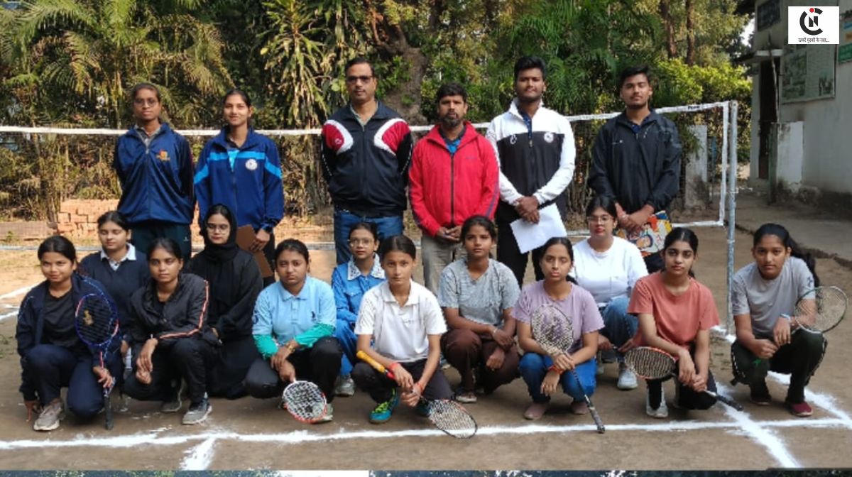 Prayagraj News: ईविंग क्रिश्चियन कॉलेज में दीपशिखा यादव बनीं बैडमिंटन चैंपियन