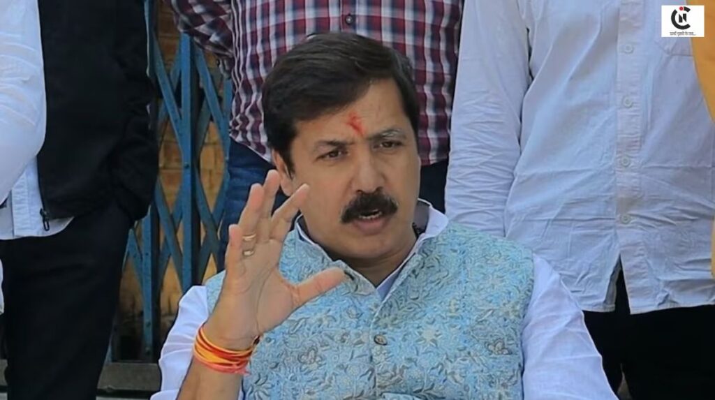 dhananjay singh attack akhilesh yadav