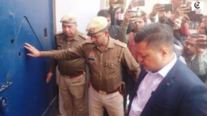 ayodhya jail break bamboo