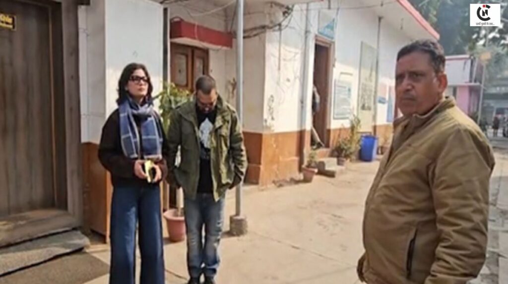 neha singh rathore appears hazratganj police