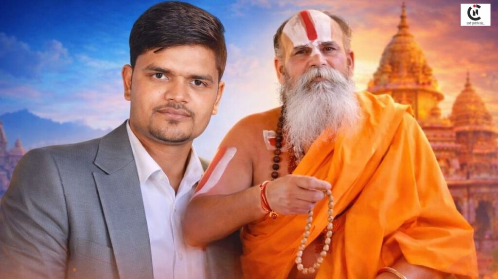 journalist prakash singh felicitated by swami shivadhar dubey gonda