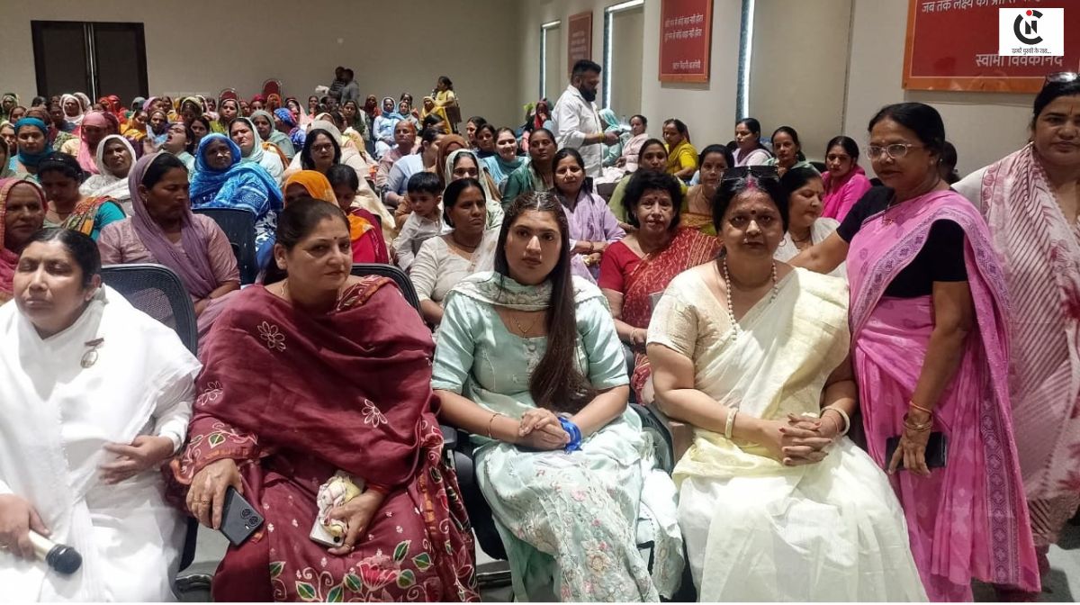 suman saini addresses jan akrosh karyakram 