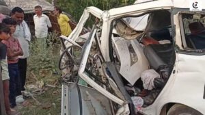 Sultanpur Lucknow Expressway Accident